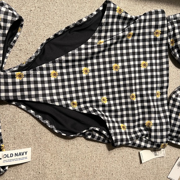 Black & white Gingham high waisted bikini yellow flowers matching sarong NWT - Picture 10 of 13